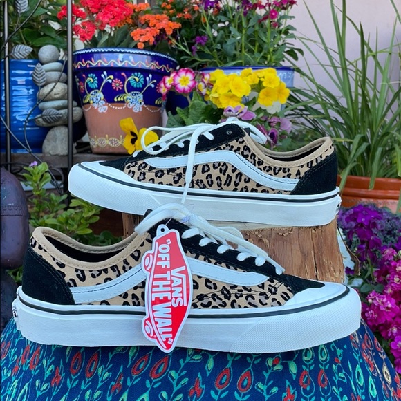 Vans Shoes - New Leopard Old Skool Vans Sz 7.5